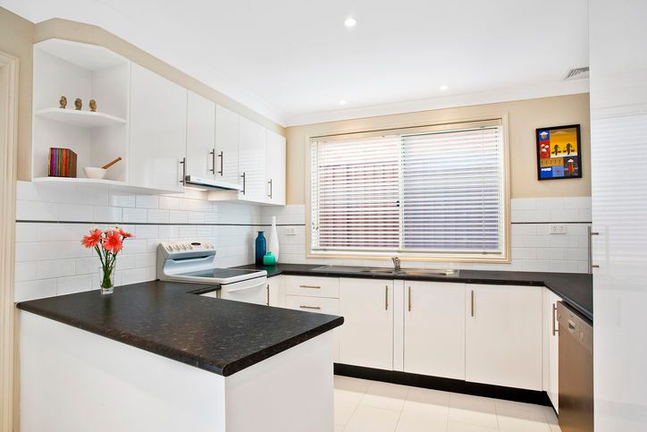 2/64 Kennington Avenue, QUAKERS HILL, NSW 2763