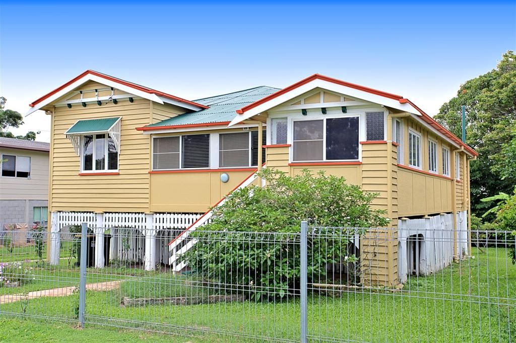 35 Steuart Street, BUNDABERG NORTH QLD 4670