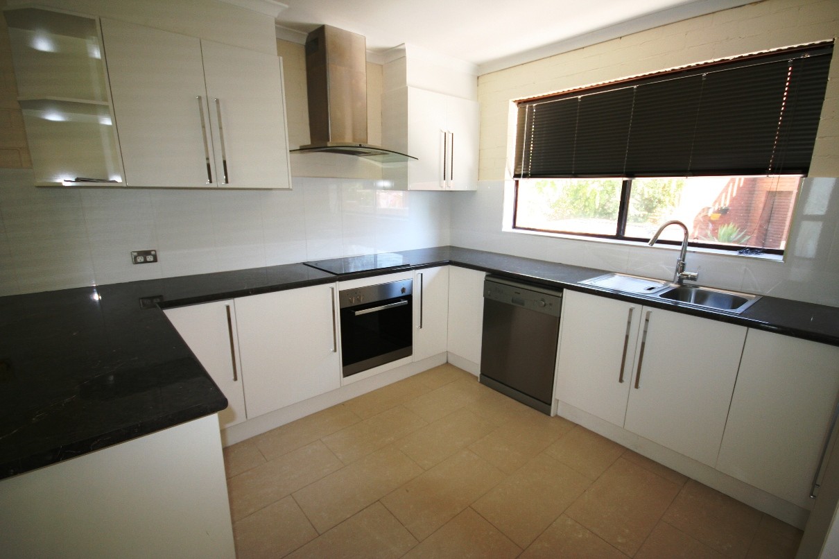 3/156 Carwoola Street, QUEANBEYAN, NSW 2620