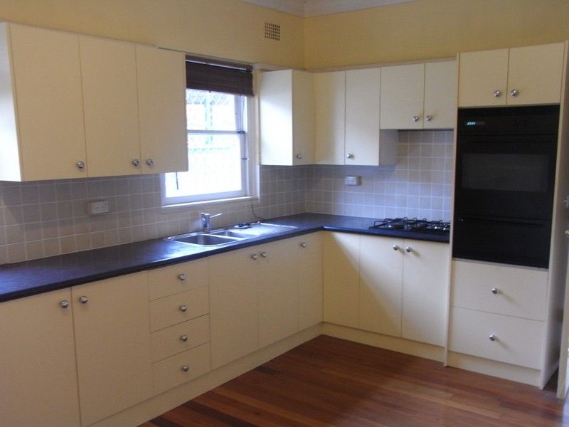 3  Windarra Street, NARWEE, NSW 2209