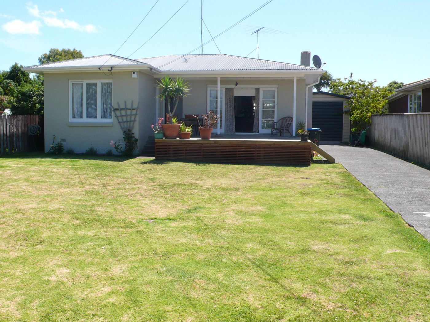 187 Riverside Avenue, POINT ENGLAND, Auckland City