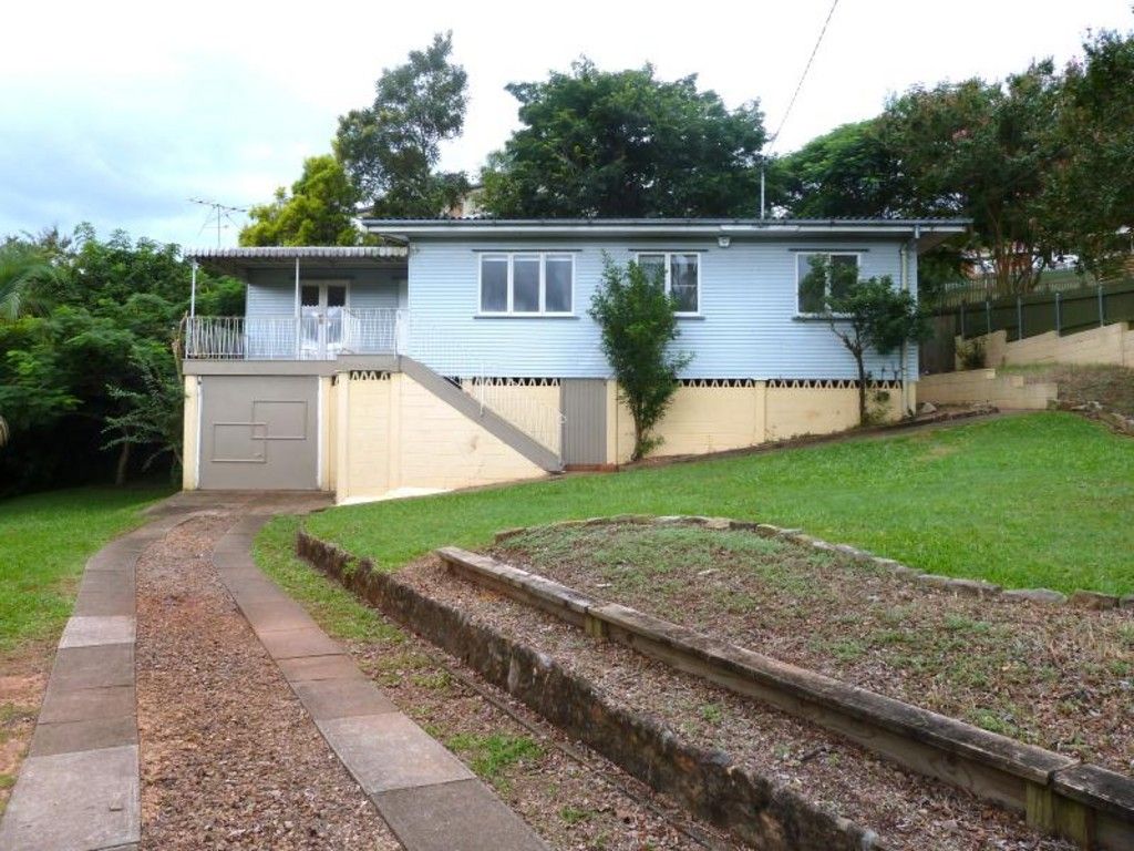 72 Dunrod Street, HOLLAND PARK WEST, QLD 4121