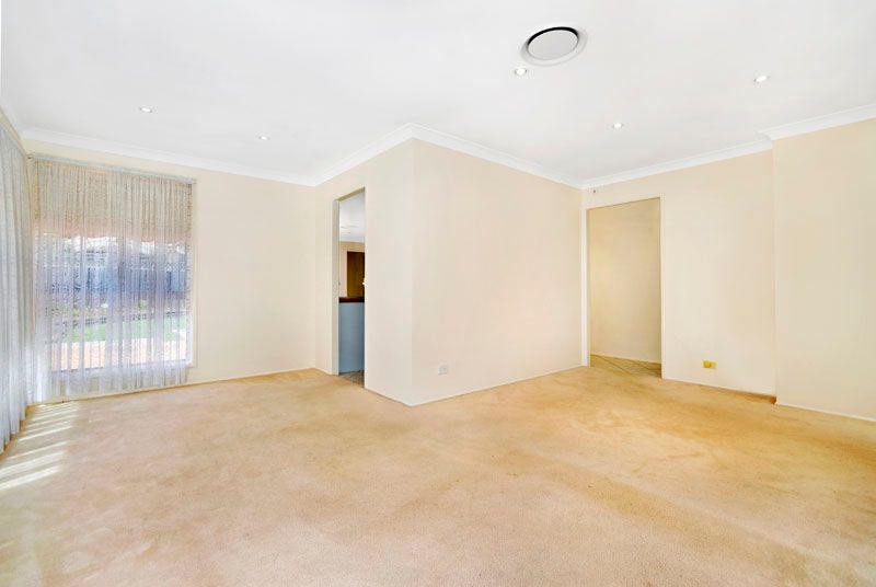 9 Amberwood Place, MENAI, NSW 2234