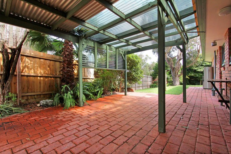 26 Fairway Crescent, MCCRAE, VIC 3938