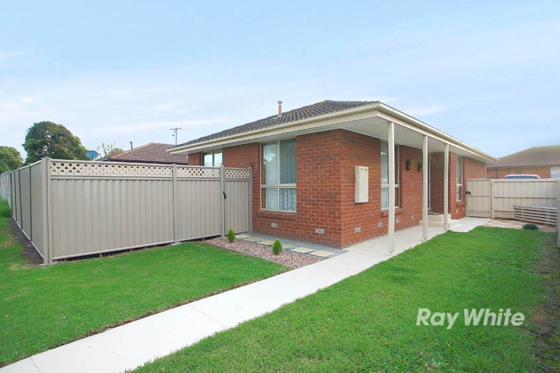 2/15 Lecky Street, CRANBOURNE, VIC 3977