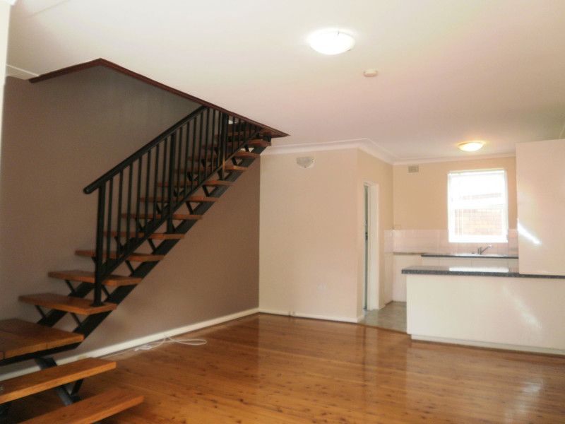 8/66B Jersey Avenue, MORTDALE, NSW 2223