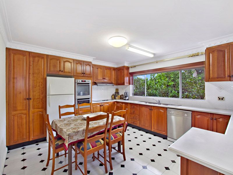 12 Coolgardie Place, SUTHERLAND, NSW 2232
