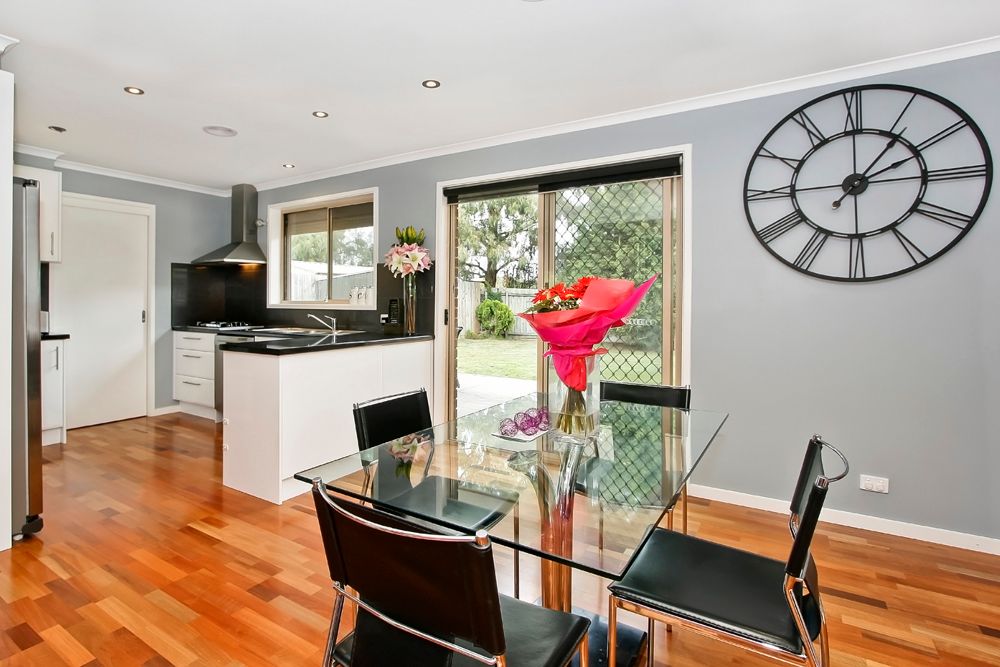 4 Rio Court, FERNTREE GULLY, VIC 3156