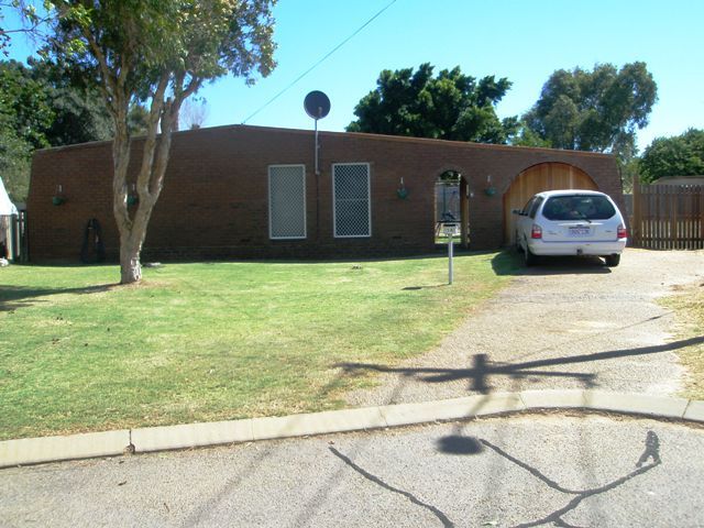 14 Ritchie Way, RANGEWAY WA 6530