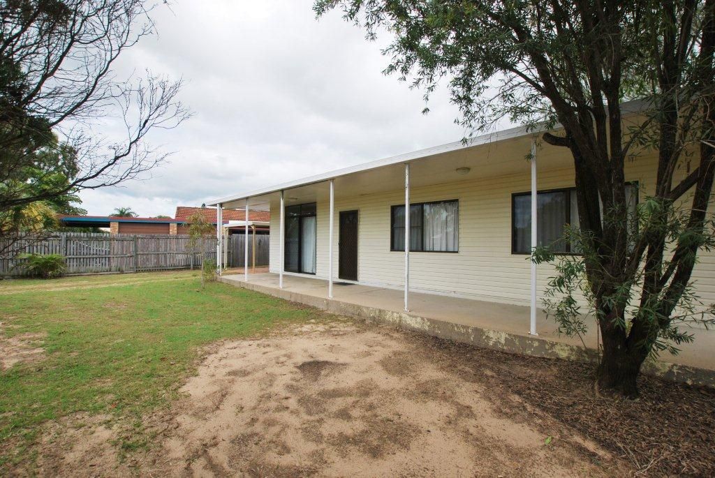 64 Pacific Drive, BLACKS BEACH QLD 4740