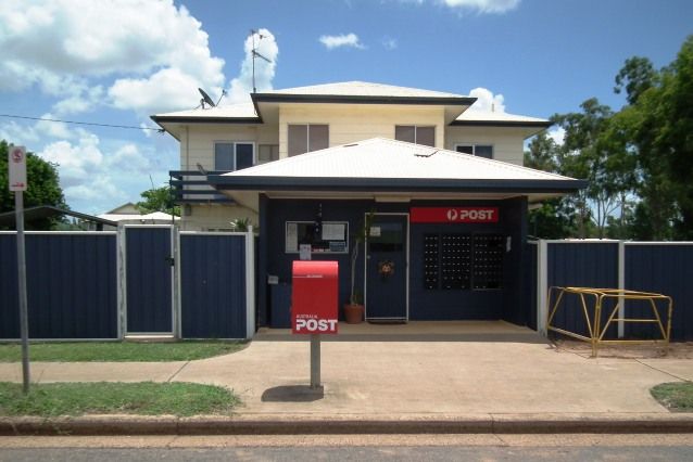 2 Church Street, BLUFF QLD 4702