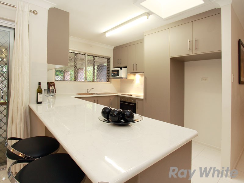 6 Traves Street, CHERMSIDE WEST, QLD 4032