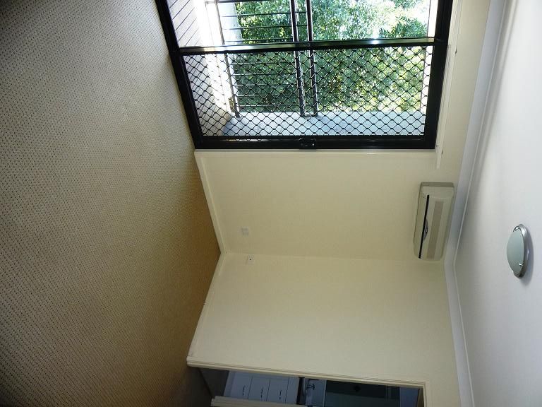6/27 Oatland Crescent, HOLLAND PARK WEST, QLD 4121
