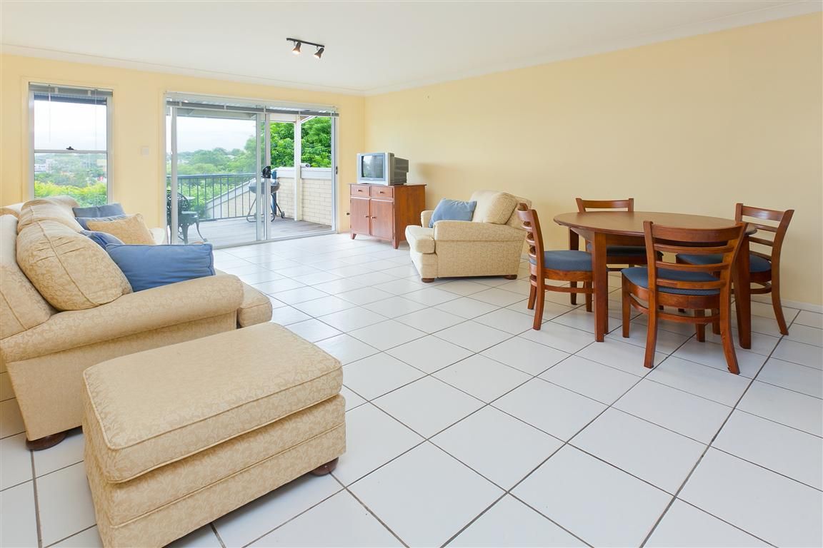 2/11 Helles Street, MOOROOKA, QLD 4105
