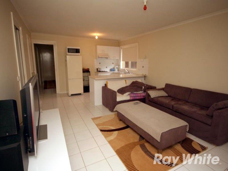 4 Otley Way, CRANBOURNE EAST, VIC 3977