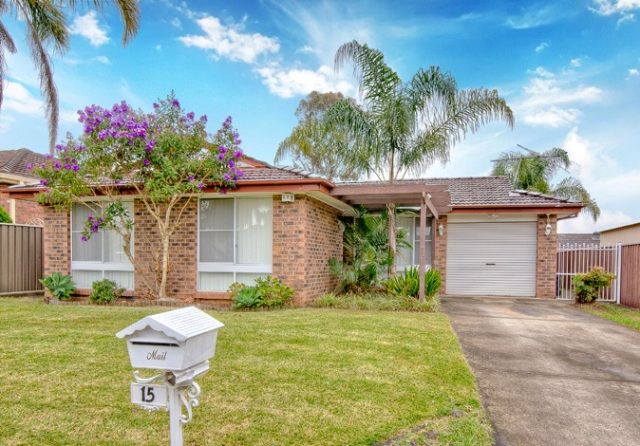 15  Mariani Close, BOSSLEY PARK, NSW 2176