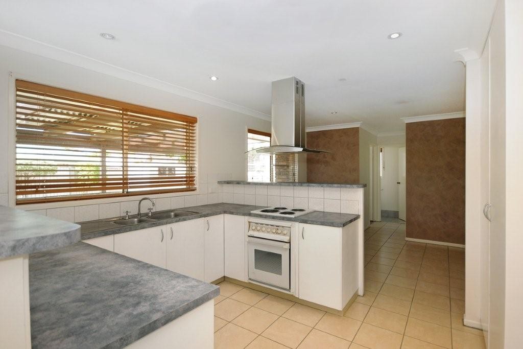 1 Quinlan Court, DARLING HEIGHTS, QLD 4350