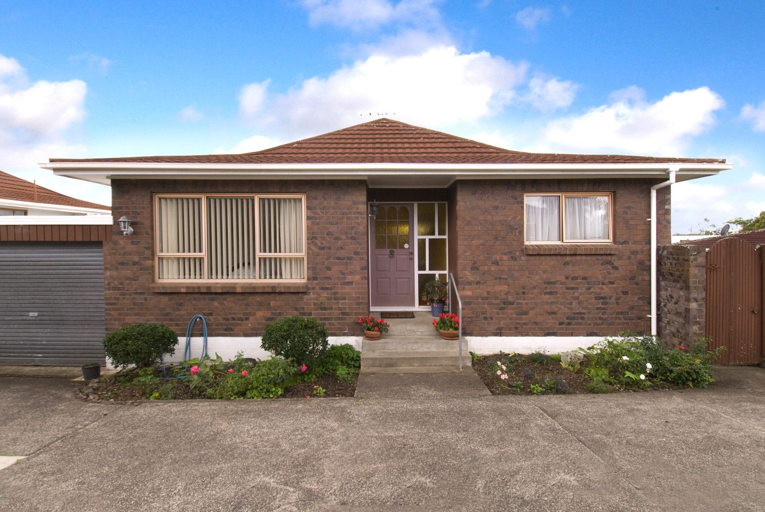 5 Sarah Place, FARM COVE, Manukau City