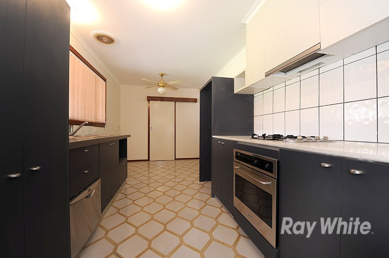 34 Bergins Road, ROWVILLE, VIC 3178