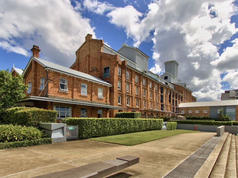 2233/32  Refinery Parade, NEW FARM, QLD 4005