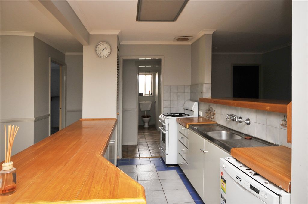 62 Happy Valley Road, LONG GULLY, VIC 3550