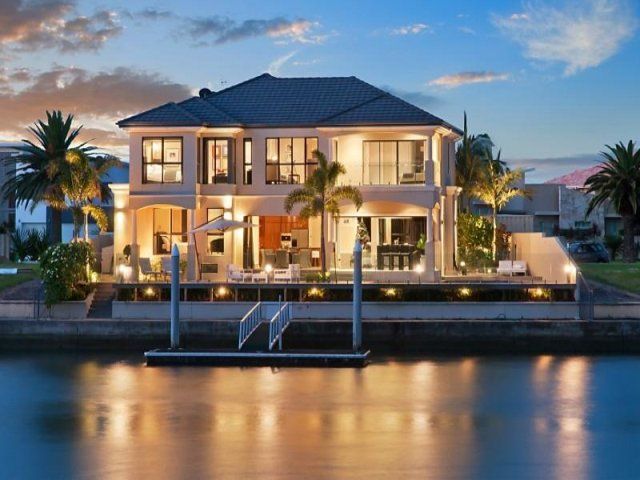 SOVEREIGN ISLANDS, QLD 4216