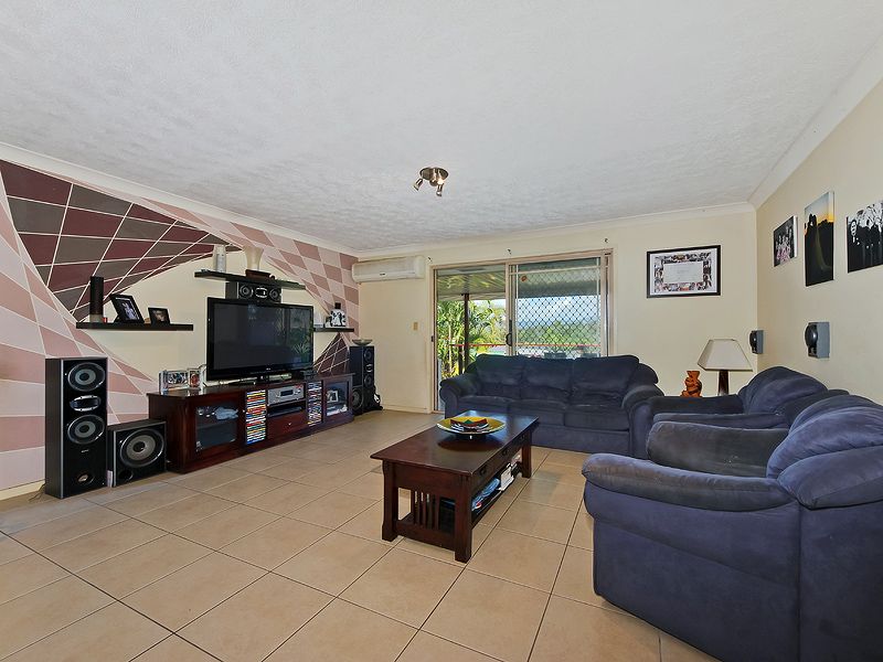 10 Rachelle Court, MERRIMAC, QLD 4226