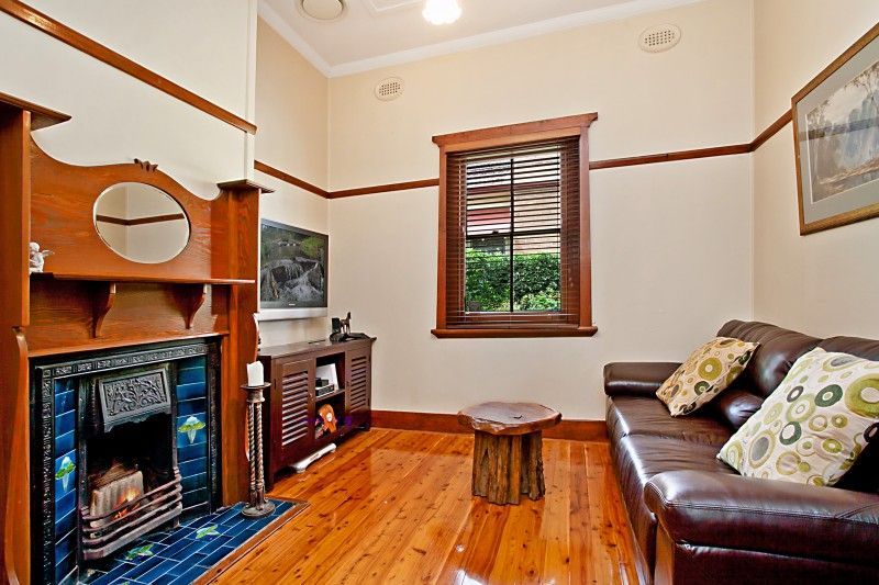 10 Lindesay Street, EAST MAITLAND, NSW 2323