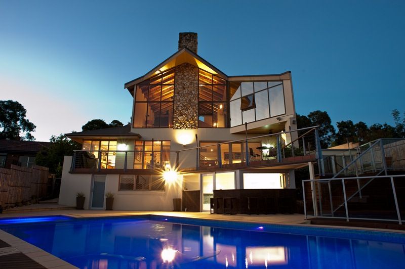 13 Mossman Drive, EAGLEMONT VIC 3084