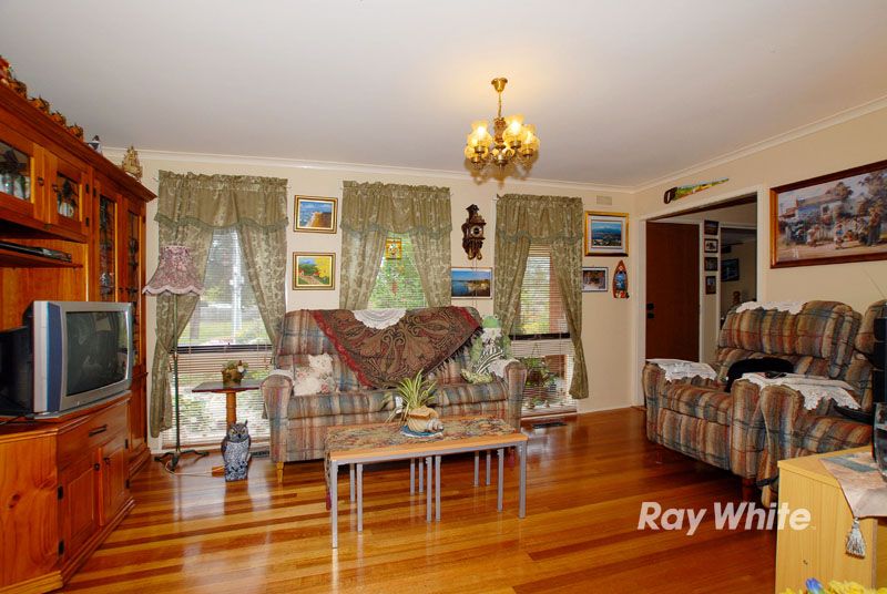 1 Hargrave Court, CRANBOURNE, VIC 3977