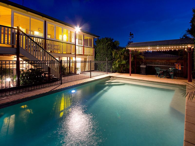 12 Wonderlost Outlook, ANNERLEY, QLD 4103