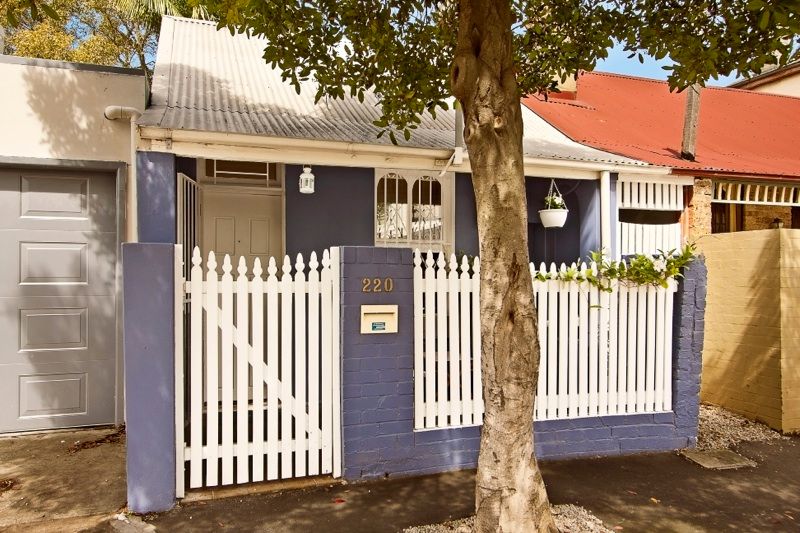 220 George Street, ERSKINEVILLE, NSW 2043
