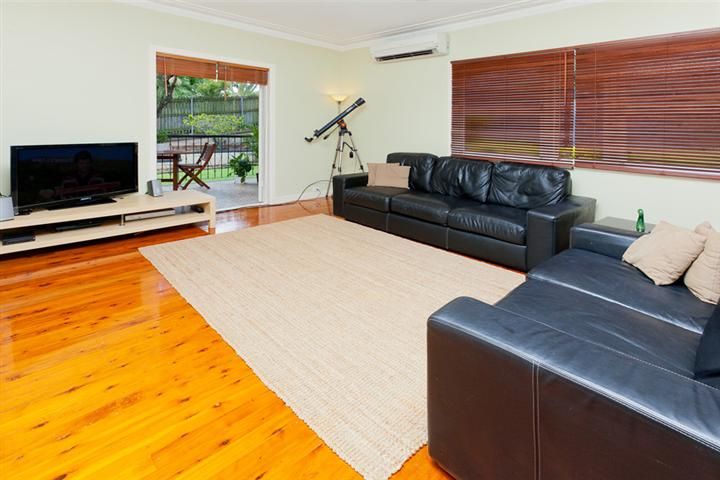 41 Eric Road, HOLLAND PARK, QLD 4121
