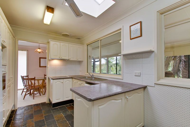 10 Rutland Avenue, BAULKHAM HILLS, NSW 2153