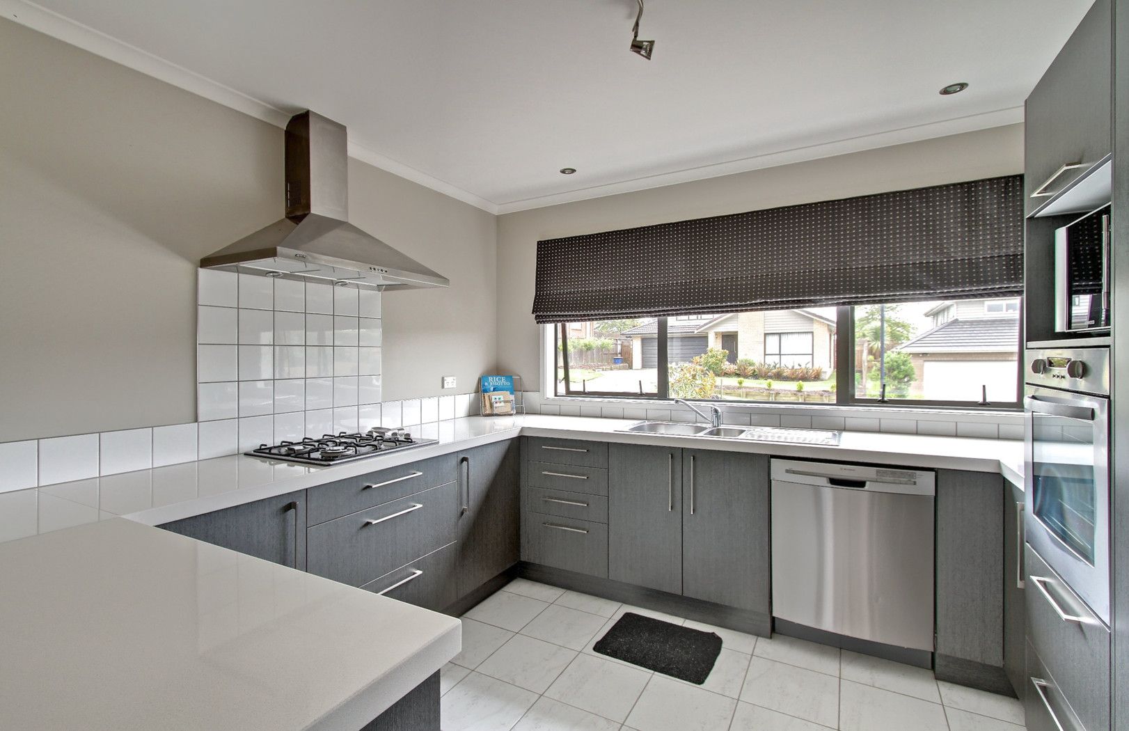 1 Ravine Lane, ALBANY, North Shore City