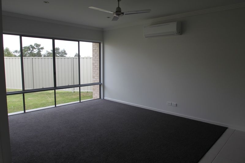 1/20-24 Mooney Crescent (The Vybe), EMERALD, QLD 4720