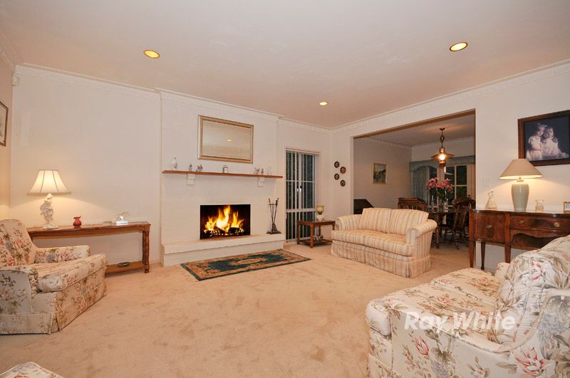 21 Peartree Place, KNOXFIELD, VIC 3180