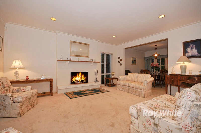 21 Peartree Place, KNOXFIELD, VIC 3180
