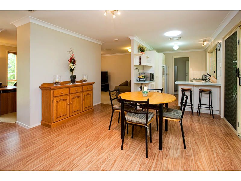 10 Pindari Crescent, WISHART, QLD 4122