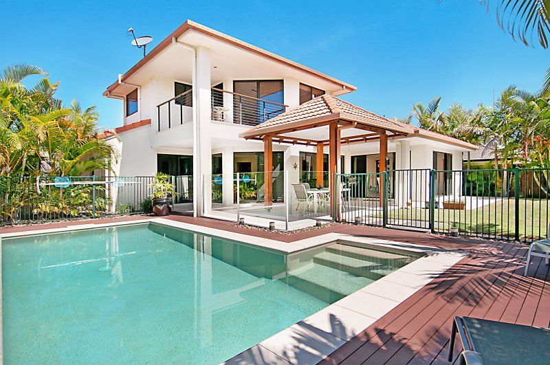 14 Greenside Court, PEREGIAN SPRINGS QLD 4573