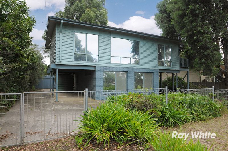 11 Irene Parade, CANNONS CREEK, VIC 3977