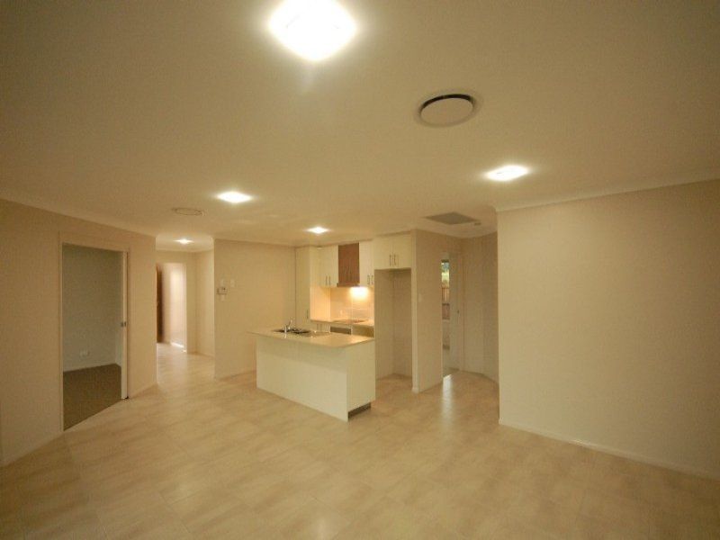 20 High Court Drive, WILSONTON HEIGHTS, QLD 4350