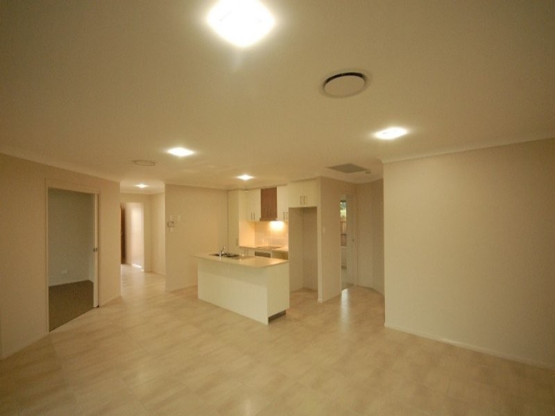 20 High Court Drive, WILSONTON HEIGHTS, QLD 4350