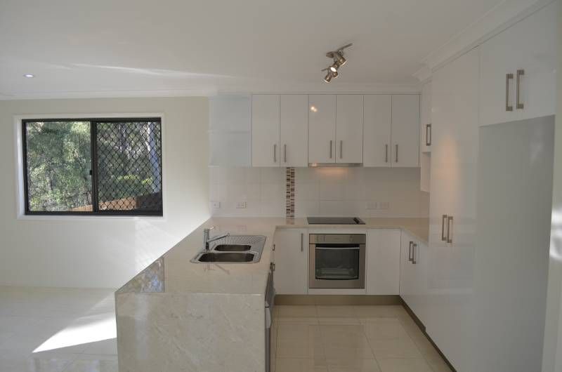 1/8 Beaver Avenue, SOUTH GLADSTONE, QLD 4680