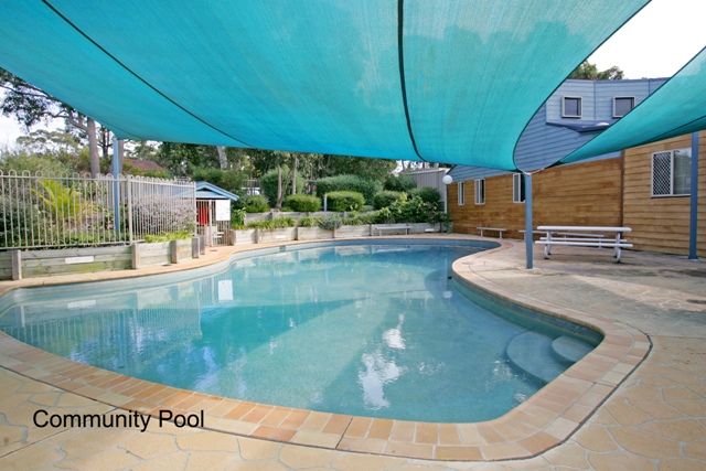 5 Staunton Court, LAKE MUNMORAH, NSW 2259