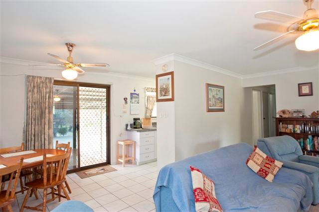6 Parkridge Drive, WITHCOTT, QLD 4352