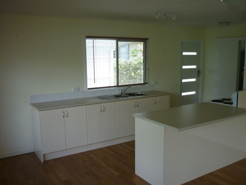 51 Yorlambu Parade, MAROOCHYDORE, QLD 4558