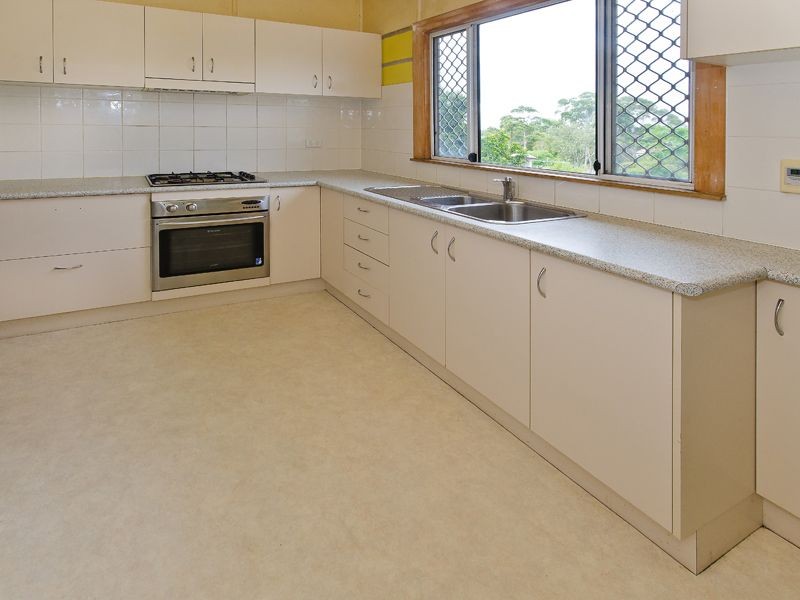 3 Bowd Parade, WAVELL HEIGHTS, QLD 4012