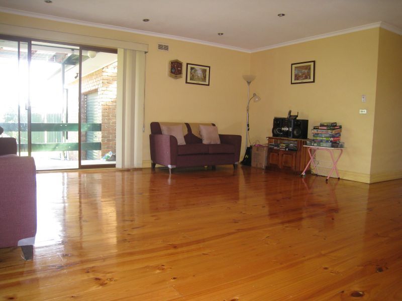 9 Tenterden Place, MILL PARK, VIC 3082