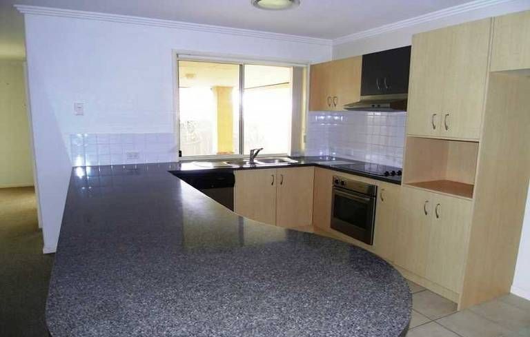 95 Lindfield Drive, HELENSVALE, QLD 4212